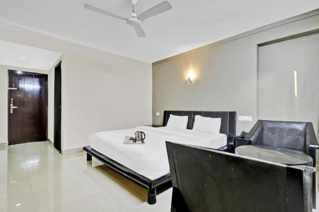 Aec Residency Hotel Alappuzha Exterior foto